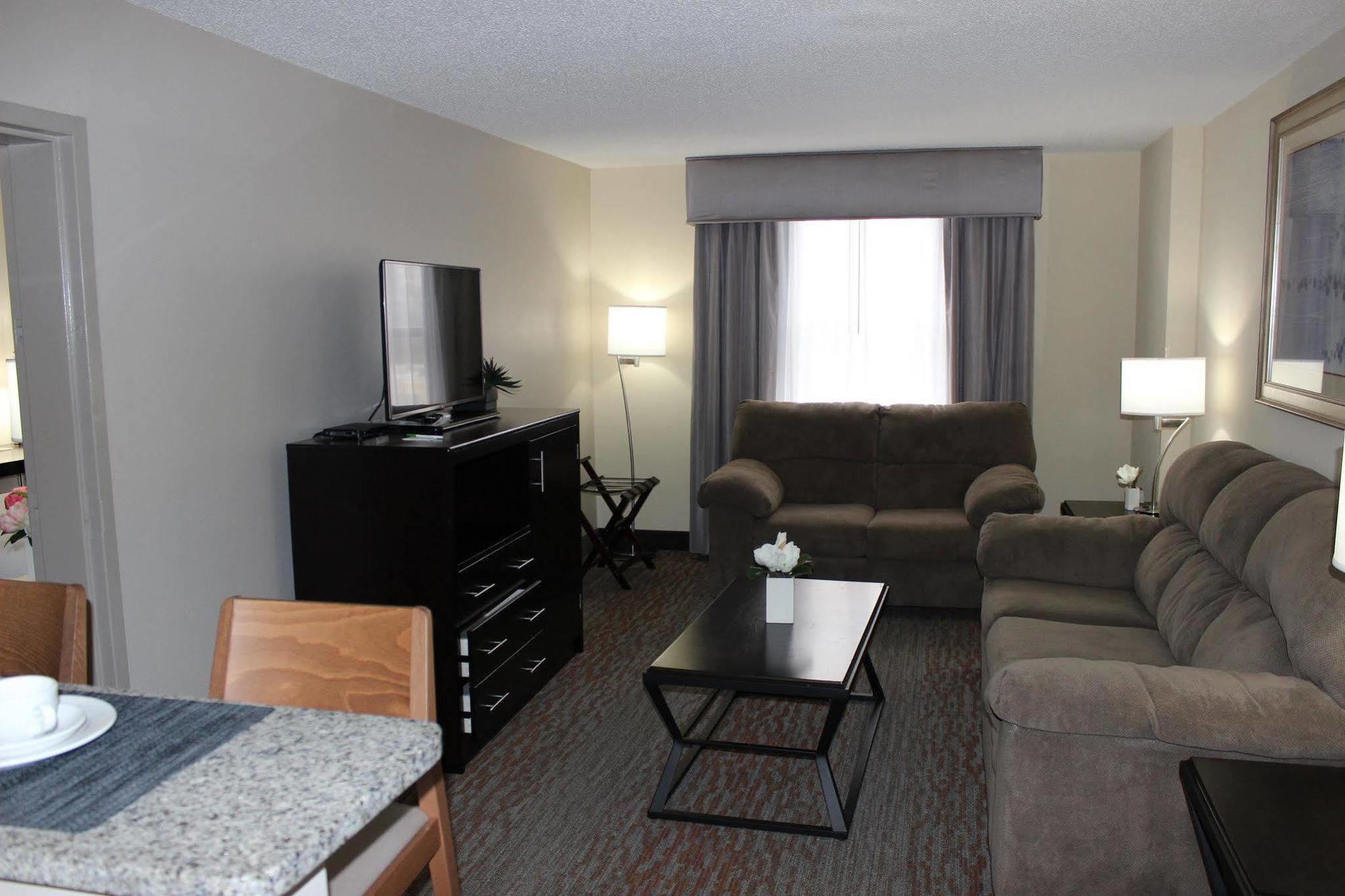 Holiday Inn Hotel Atlanta-Northlake, A Full Service Hotel Tucker Eksteriør bilde